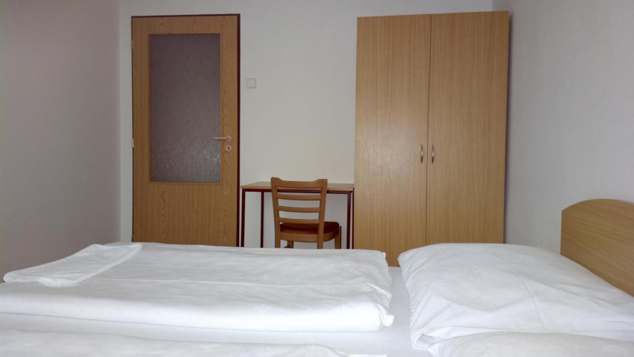 Penzion Lada Nová Bystřice Buitenkant foto
